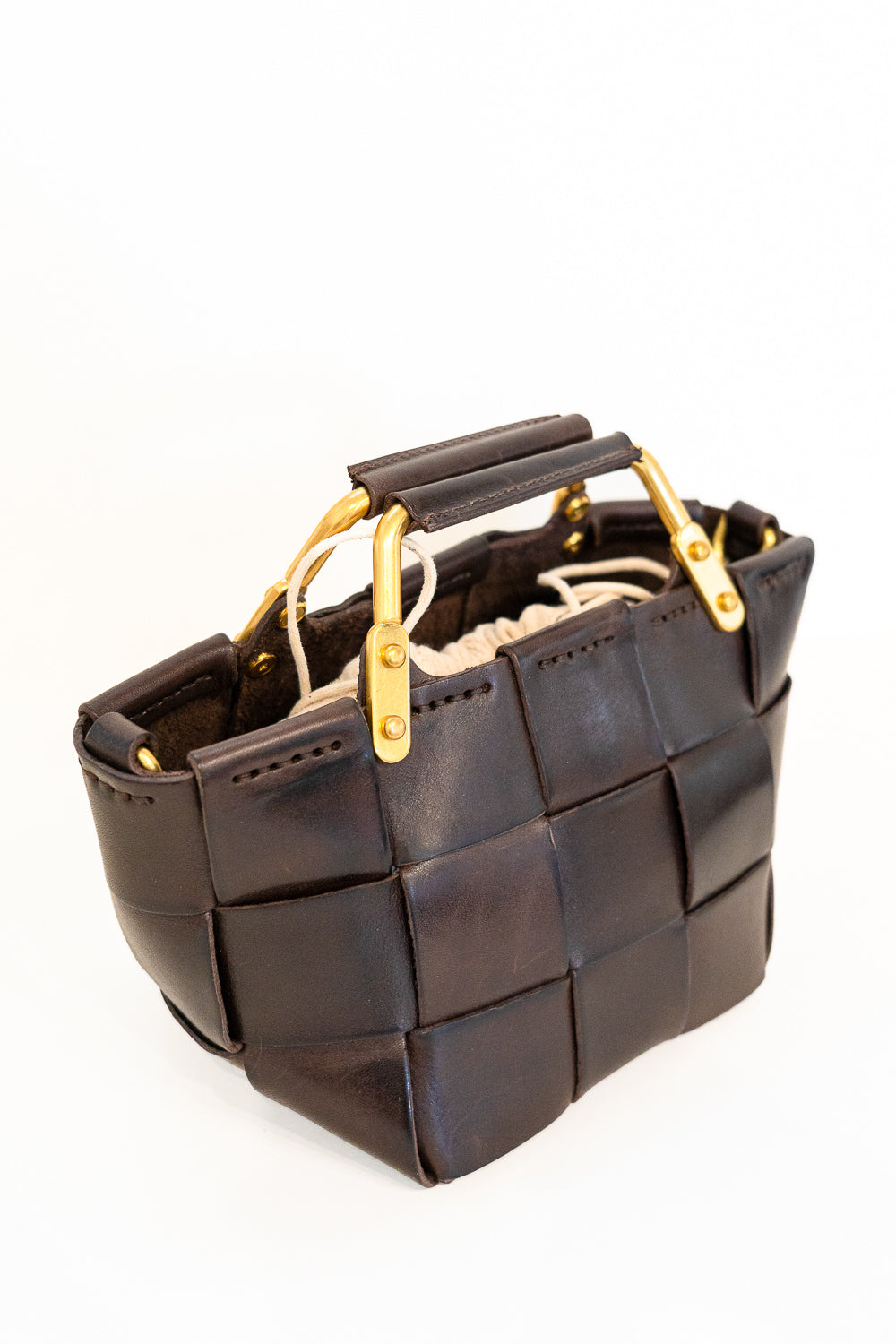 The Sculpted Edge Handbag – Cool Brown Chestnut