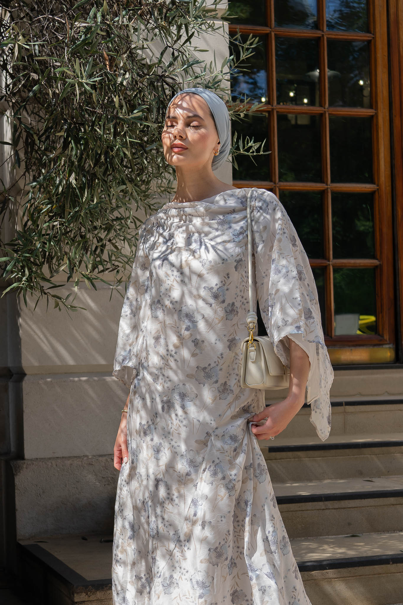 Chic Ivory Floral Maxi Dress with Flowing Bell Sleeves