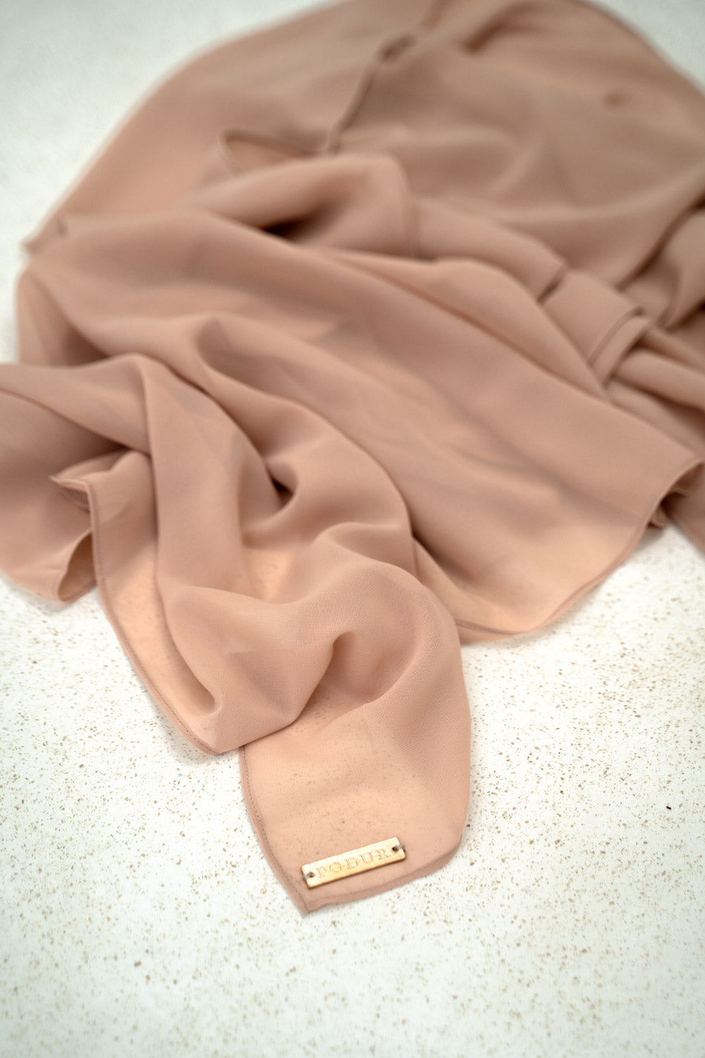 Gentle Taupe-Colour 34