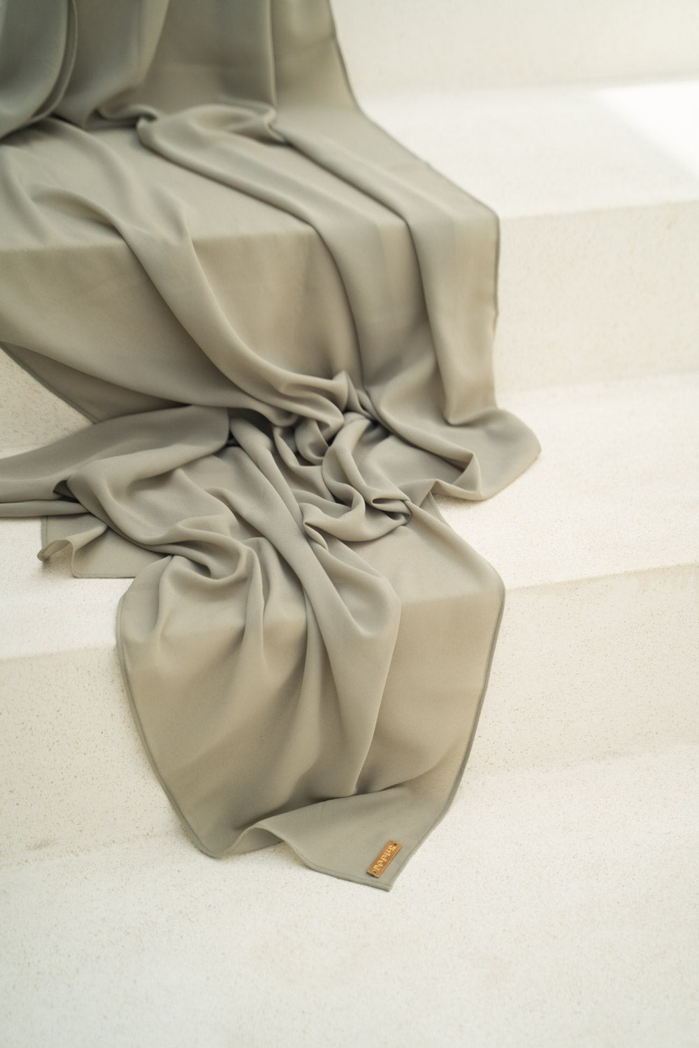 Misty Moss hijab- colour 28