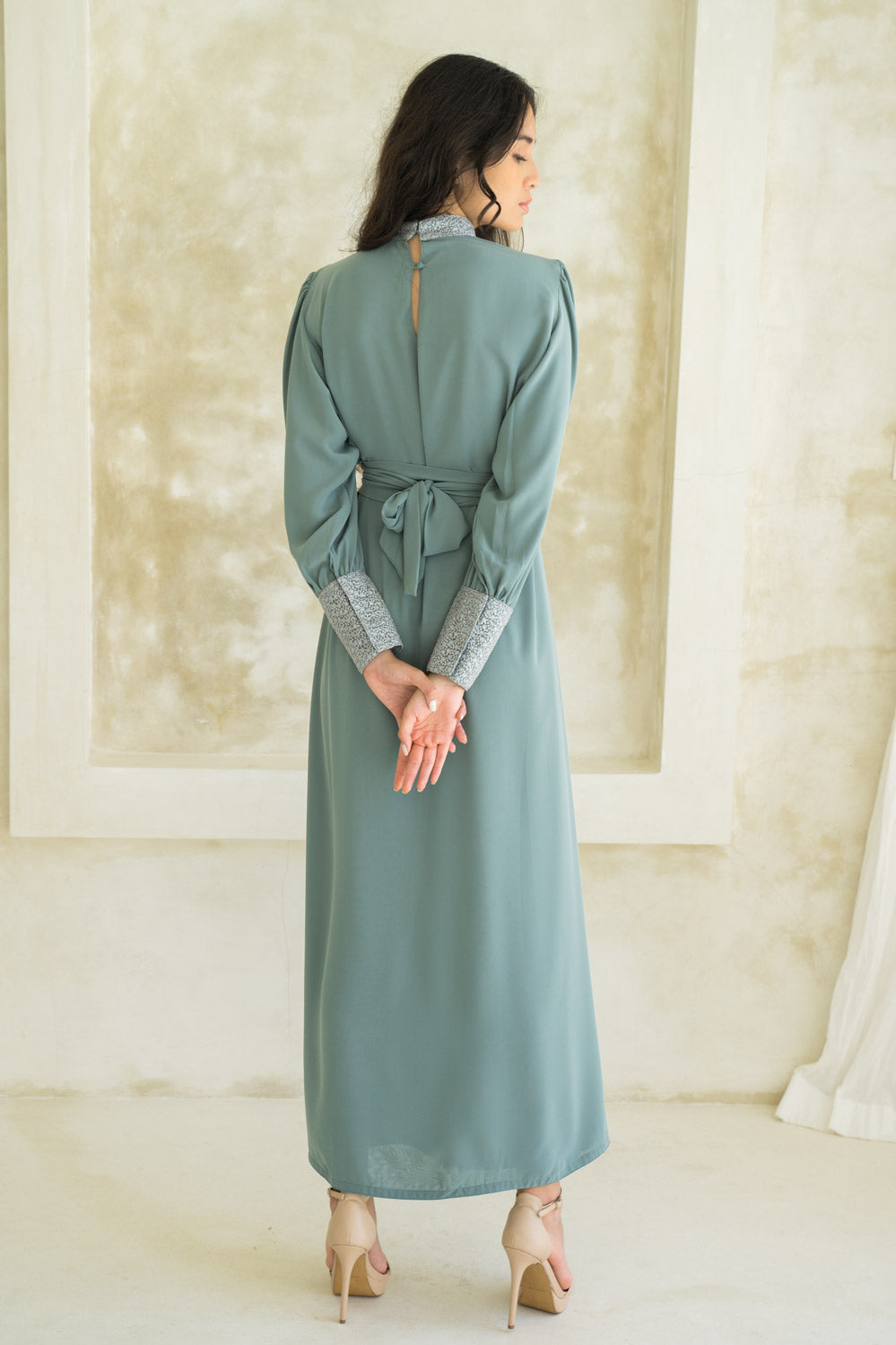 Bluebell abaya